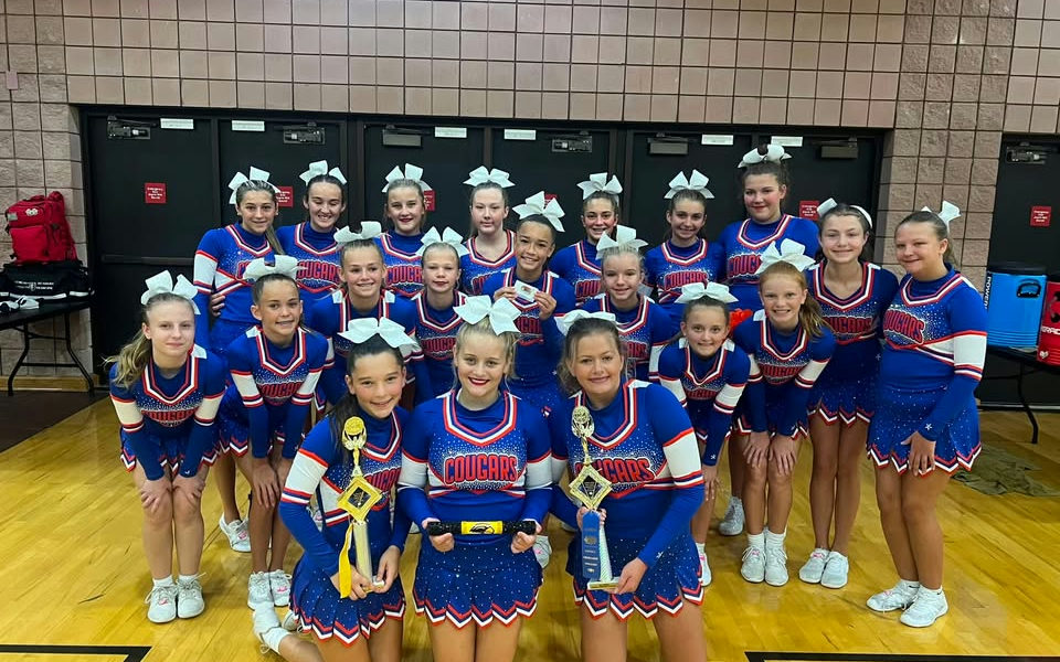Junior High Cheerleaders Shine at USM Cheer Camp